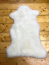 Load image into Gallery viewer, Sheepskin