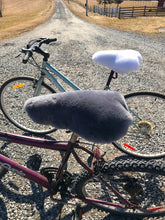Load image into Gallery viewer, Sheepskin Bicycle Seat Cover